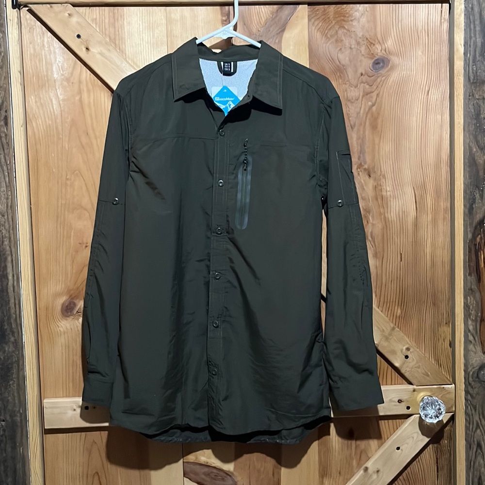 MagcoMsen size small 100% nylon Khaki green button up shirt NWT